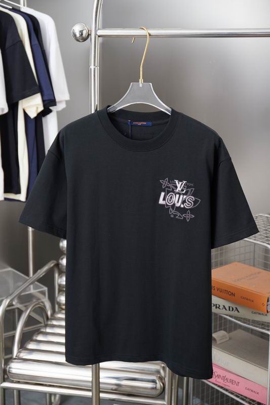 Louis Vuitton T-Shirt Unisex ID:20260604-295